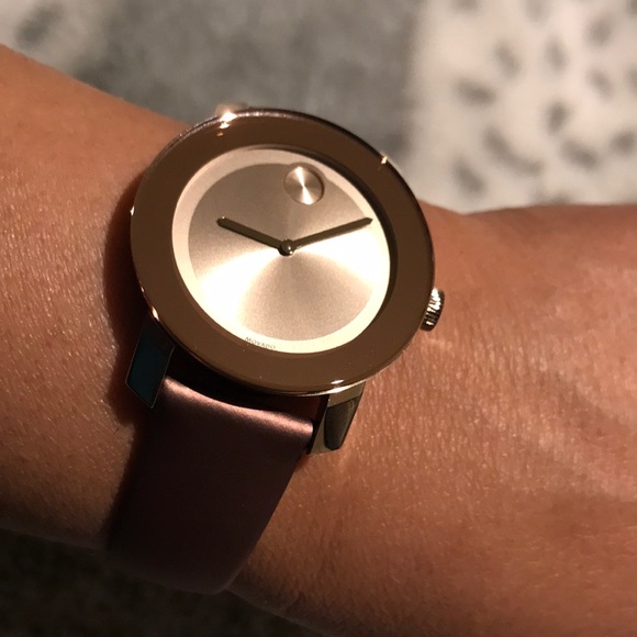 Movado watch BOLD - Rose Gold. Irresistible 👍 - Picture 7 of 7
